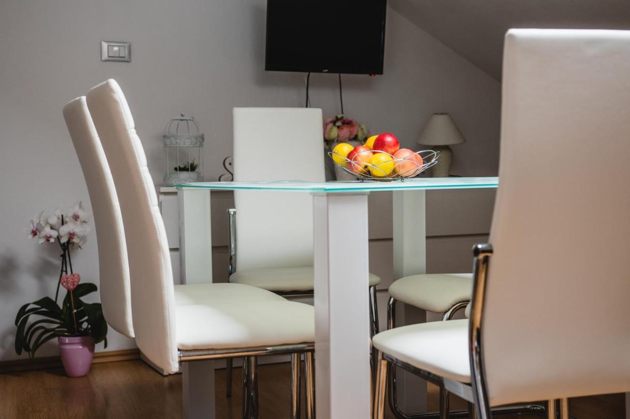 Apartmani Tena Selce Εξωτερικό φωτογραφία