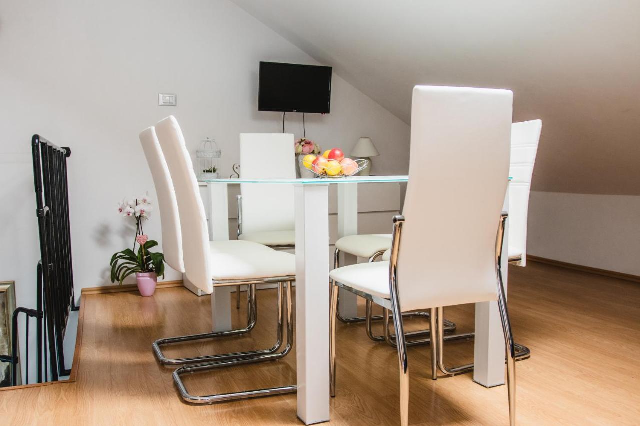Apartmani Tena Selce Εξωτερικό φωτογραφία
