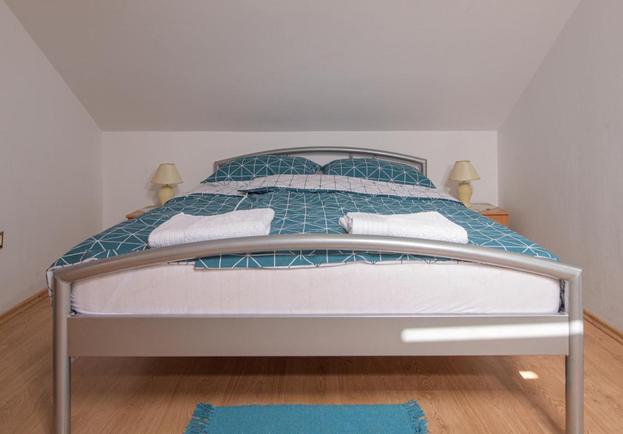 Apartmani Tena Selce Εξωτερικό φωτογραφία