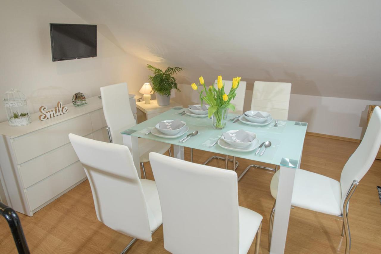 Apartmani Tena Selce Εξωτερικό φωτογραφία