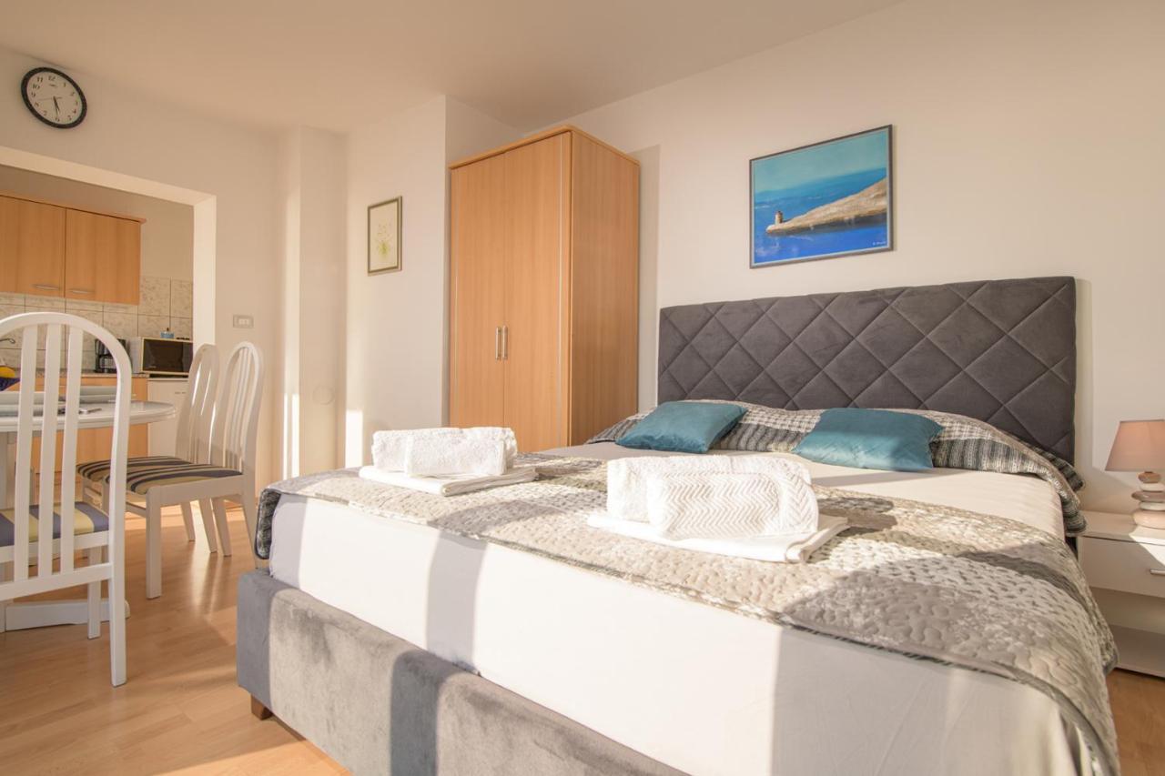Apartmani Tena Selce Εξωτερικό φωτογραφία