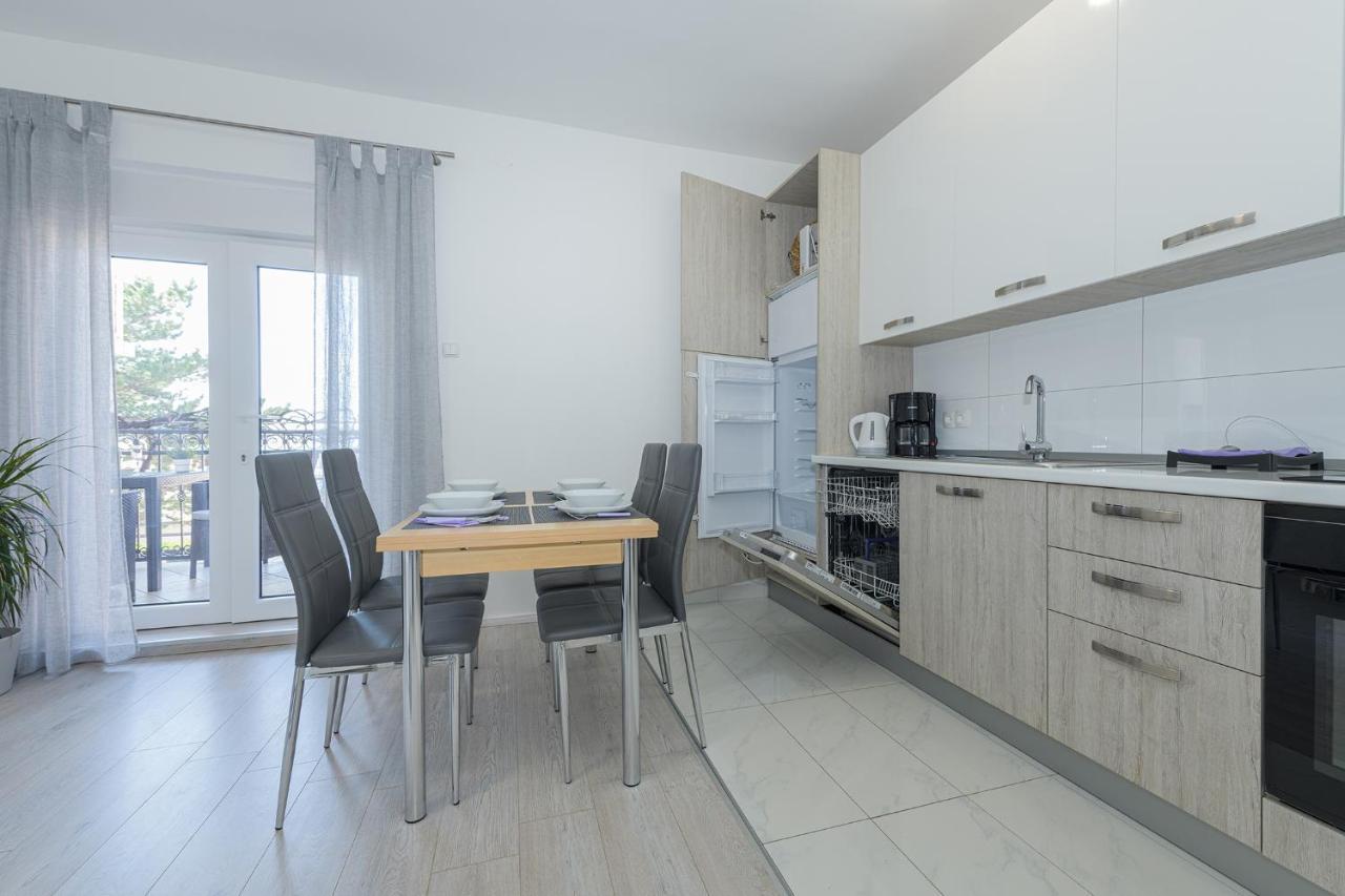 Apartmani Tena Selce Εξωτερικό φωτογραφία